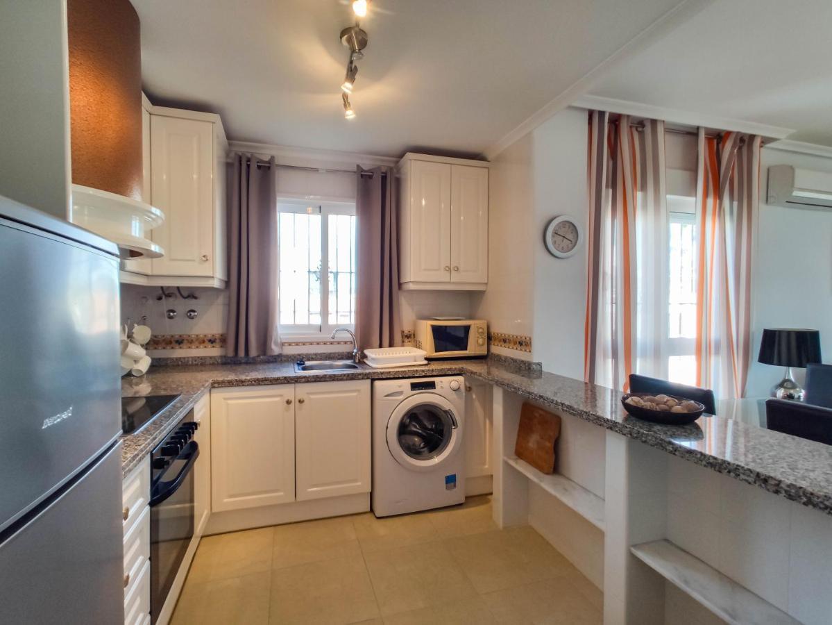 Villamartin 2 Bed 2 Bath Holiday Apartment 坎波阿莫 外观 照片